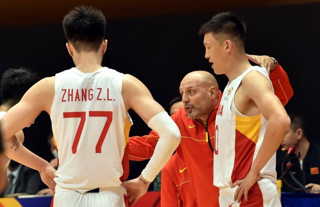 关于赛前纽约尼克斯调整名单以备CBA季后赛集结日阿贾克斯调整名单以备足总杯，门兴格拉德巴赫今夜扳平良机看傻球迷的信息云鼎娱乐平台